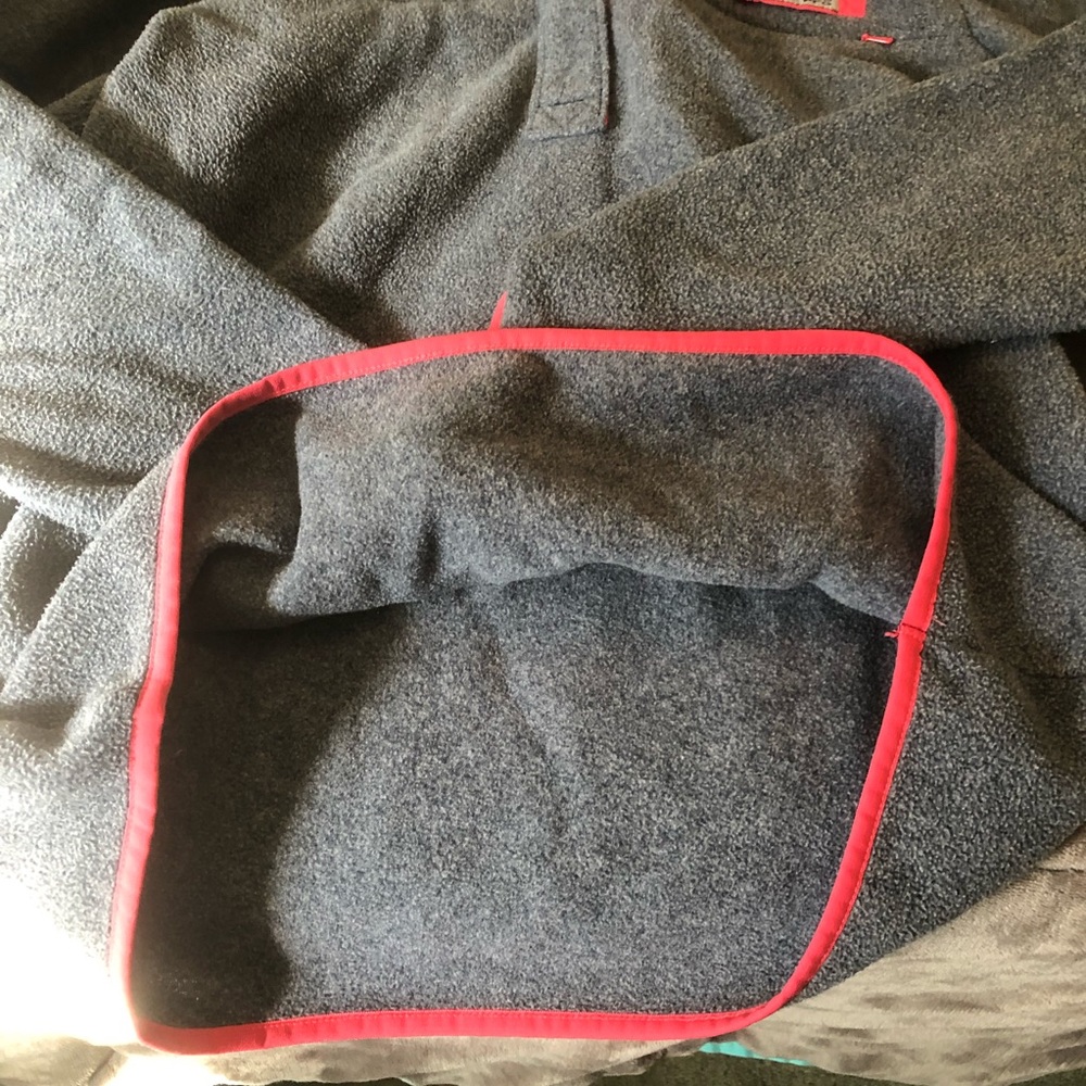 Columbia pullover - Picture 2 of 3